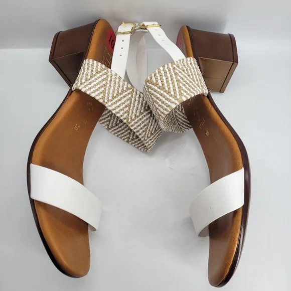 Italian Shoemakers Infamous White Brown Aztec Sandals Women’s 10 Low Heels NWOB - Picture 5 of 9
